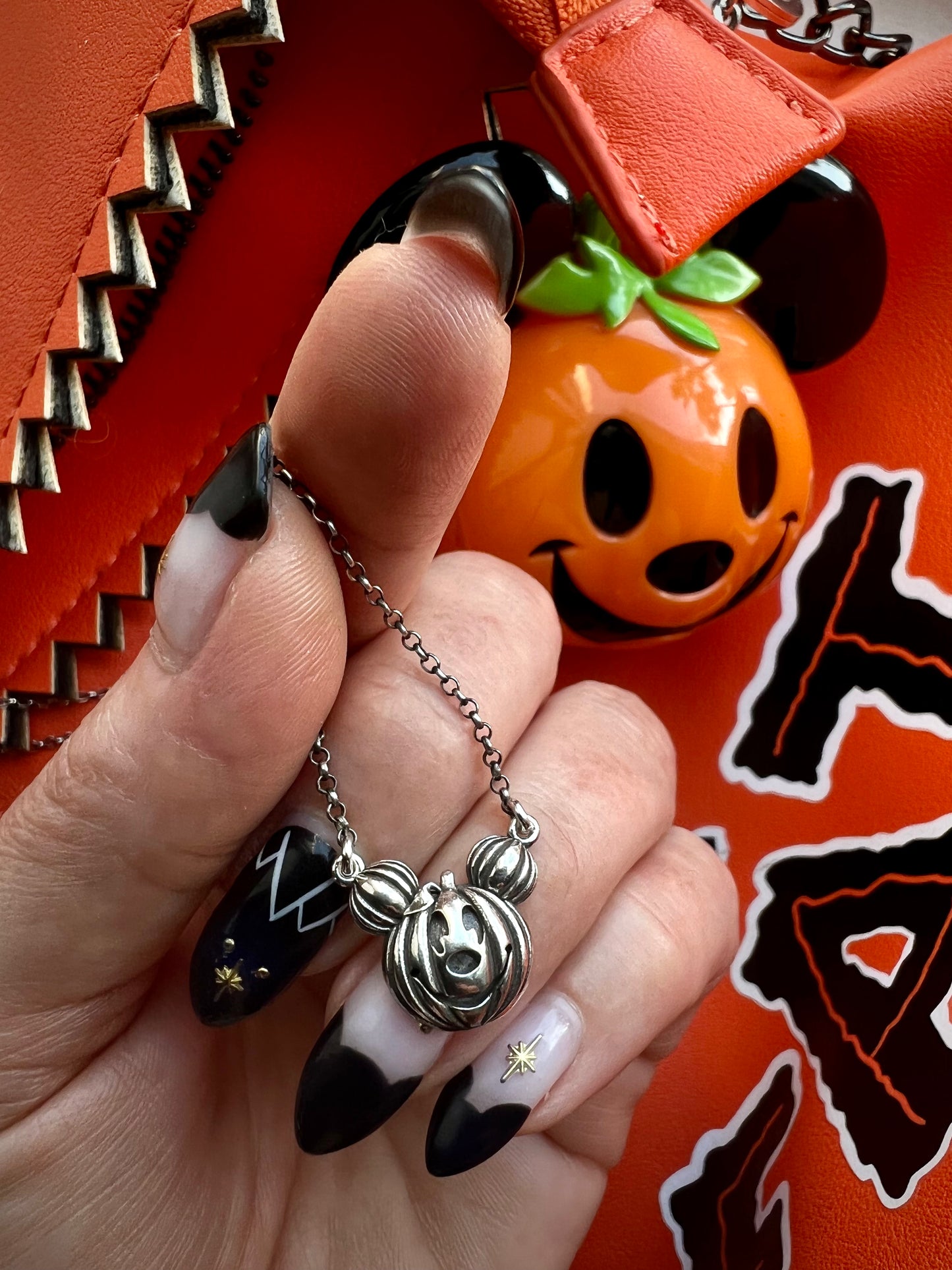 Medium Pumpkin Mouse Necklace