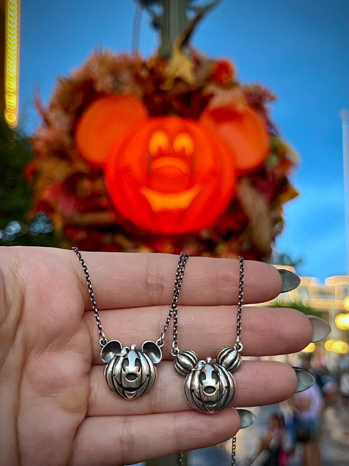Pumpkin Mouse Necklace