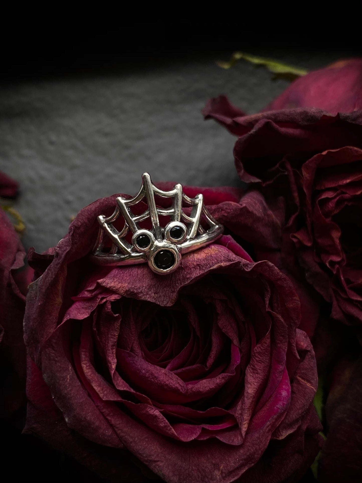 Spiderweb Ring