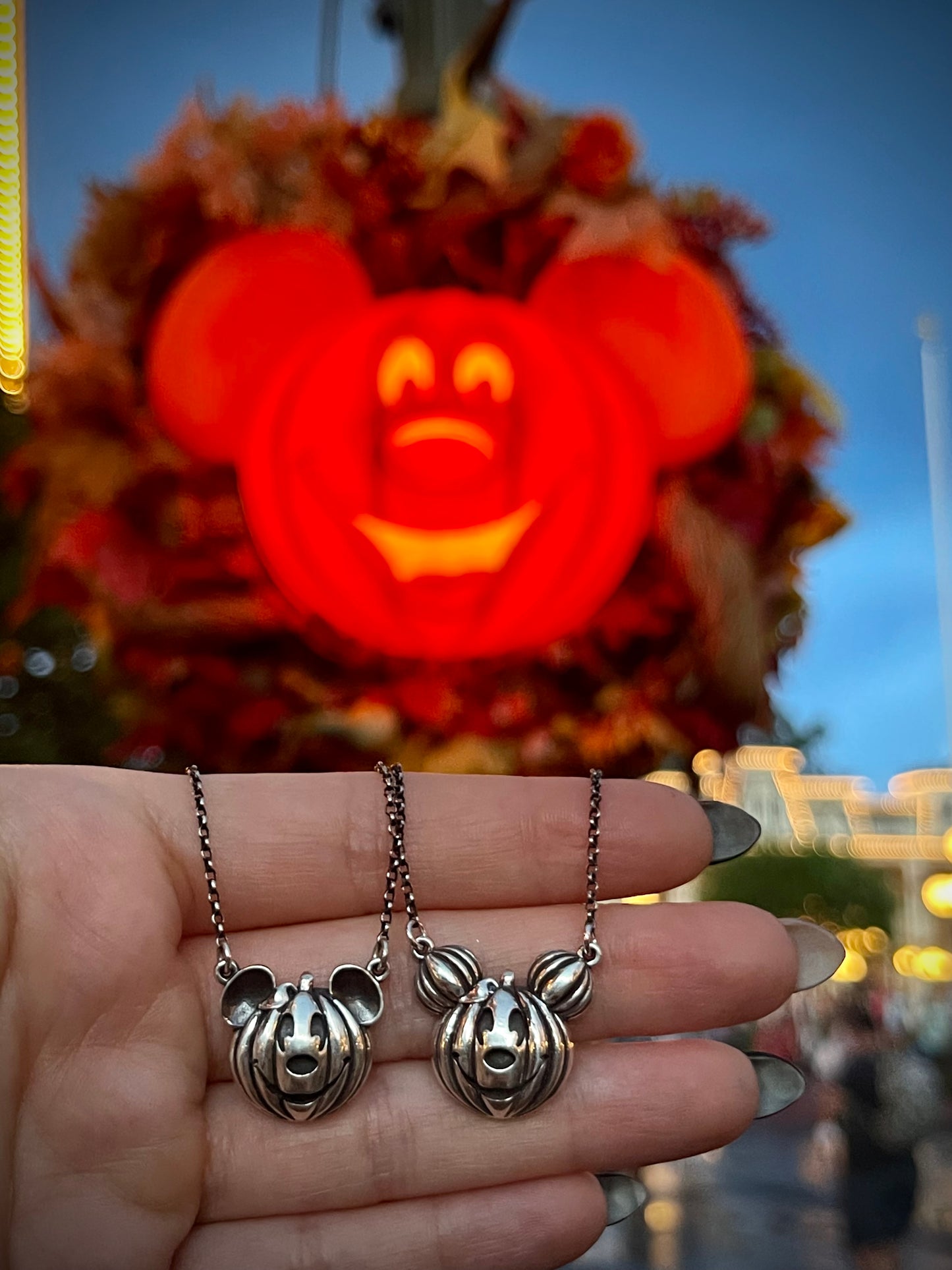 Pumpkin Mouse Necklace
