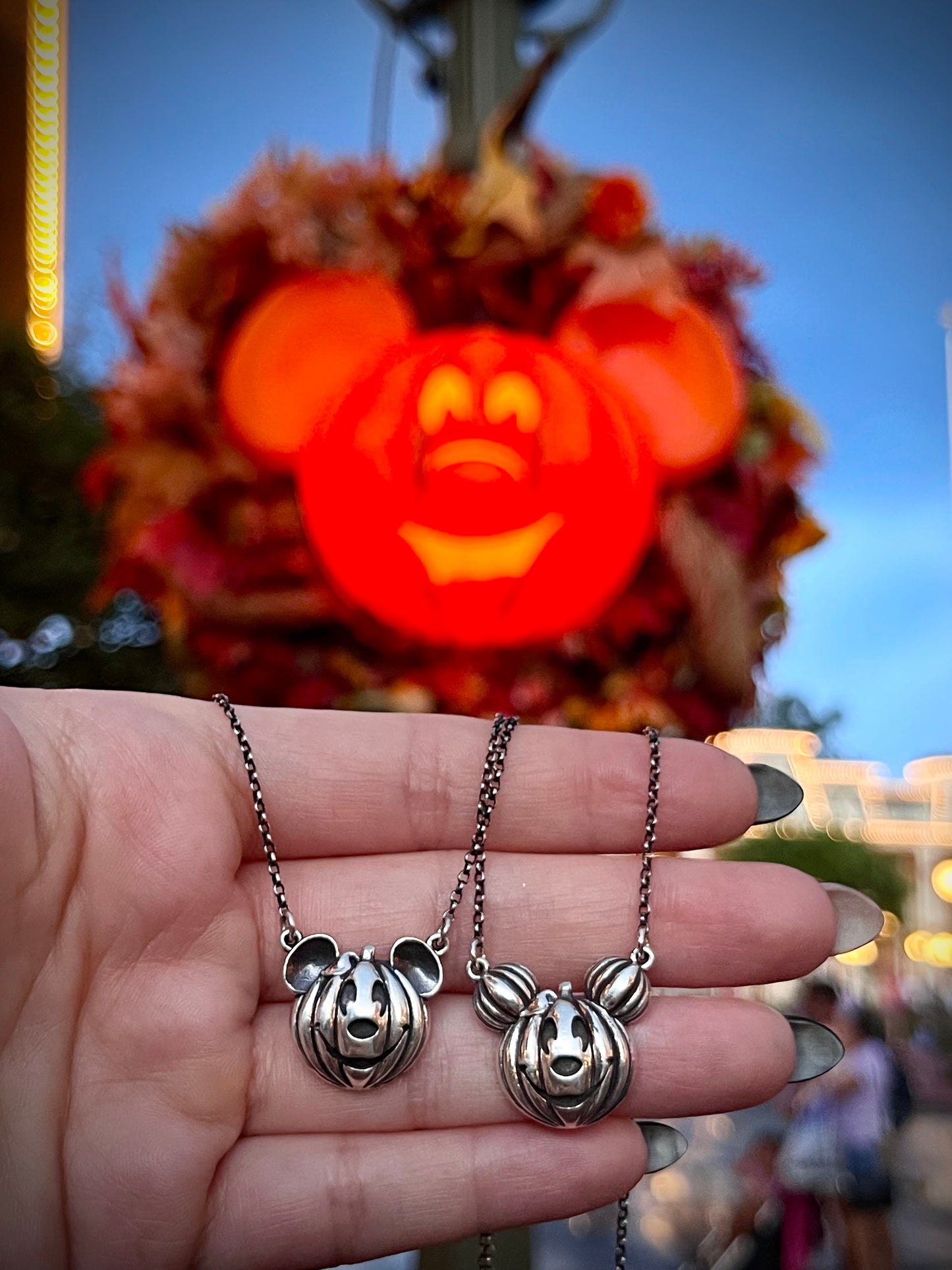 Pumpkin Mouse Necklace